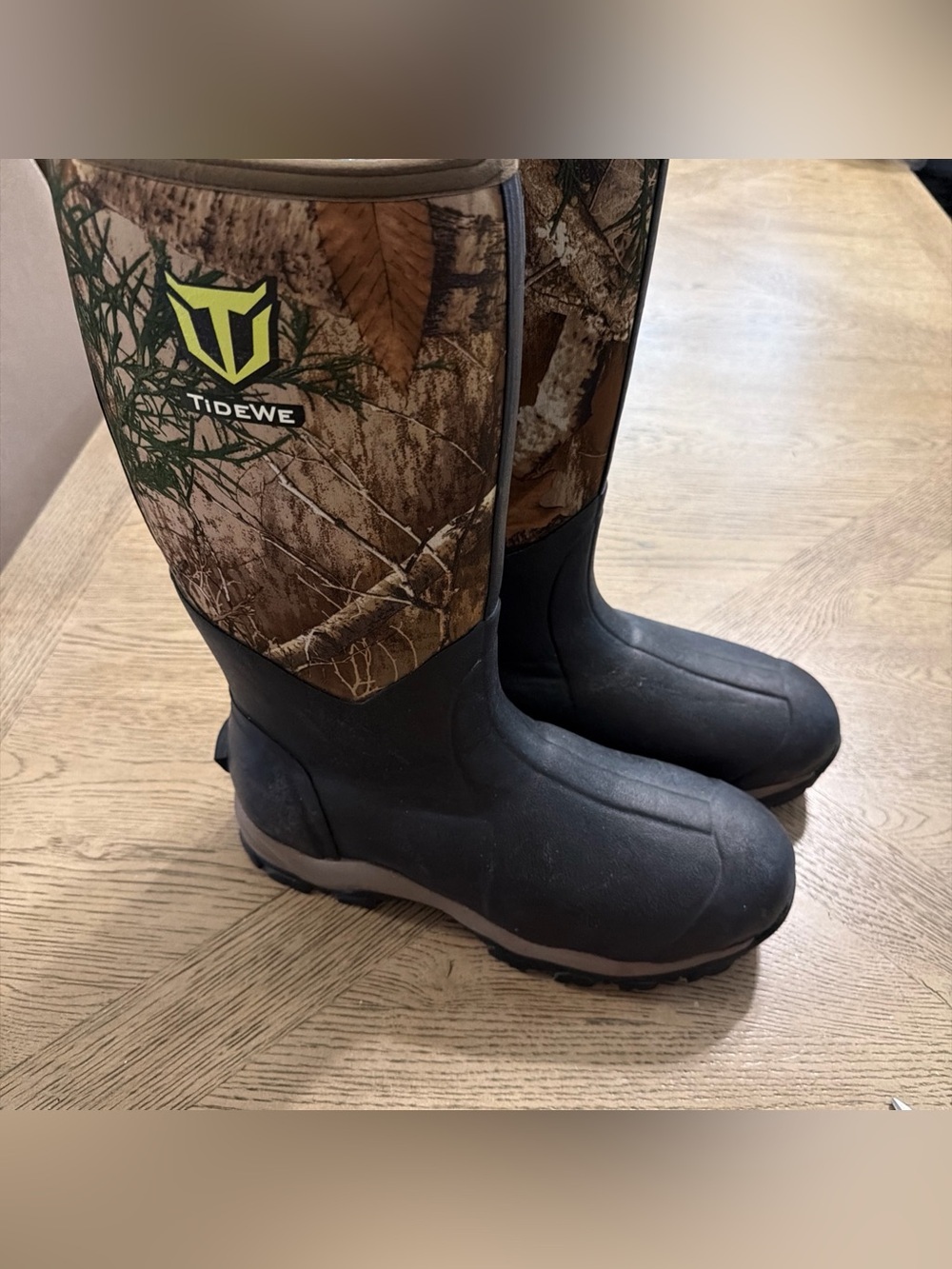 TideWe Hunting Boots for Men, Insulated Waterproof 400G, RealTree Edge Camo, 10
